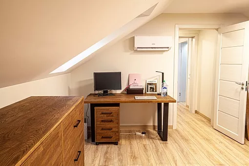 Стол письменный на металлическом основании Т-033 Коста-Бланка купить в Москве - фото №1