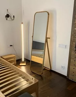 Зеркало напольное Lugo R203 из массива дуба купить в Москве - фото №1