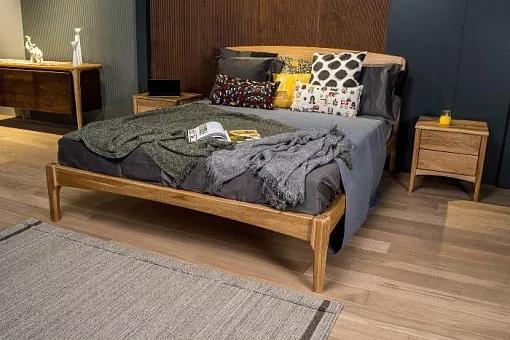 Двуспальная кровать Ницца 160х200 массив дуба купить в Москве - фото №1