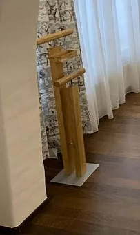 Камердинер (вешалка) Lugo R192 из массива дуба купить в Москве - фото №1